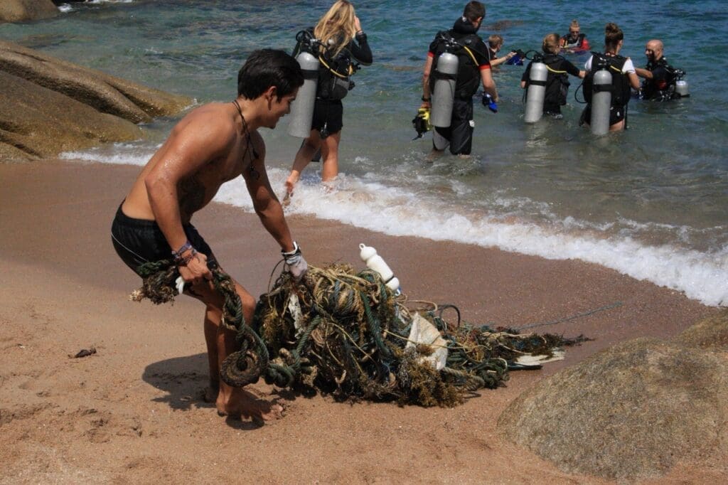 Eco Day - Beach and Reef Cleaning