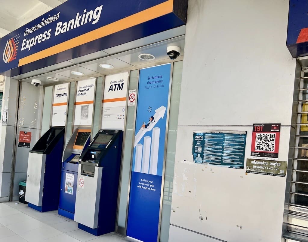 Currency and ATMs on Koh Tao