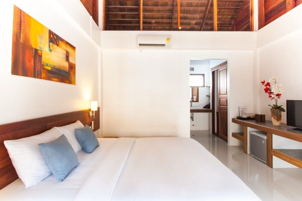 Poolside room Sairee Cottage Resort Koh Tao, Thailand