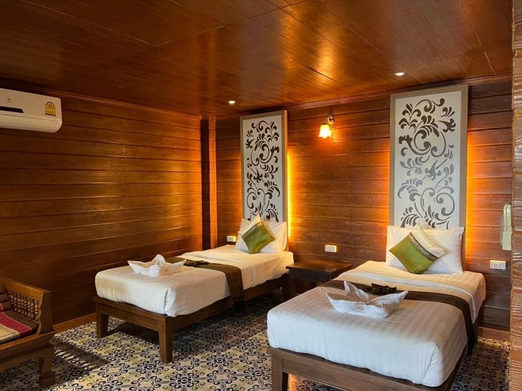 Lotus Resort Koh Tao, Thailand