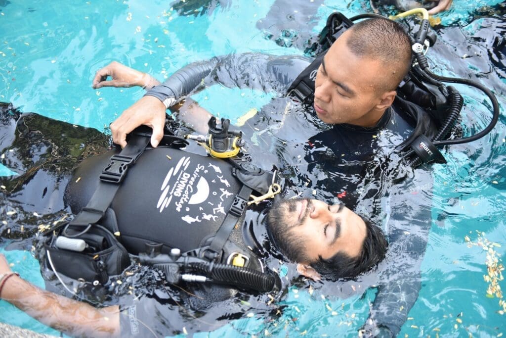 Rescue Diver Course - Pool session at Sairee Cottage Diving Koh Tao, Thailand
