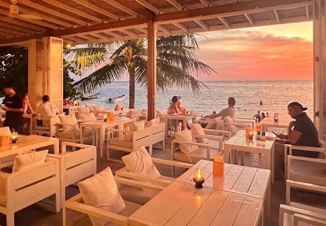 Whitening Bar & Restaurant - Photo credit: Whitening Bar & Restaurant